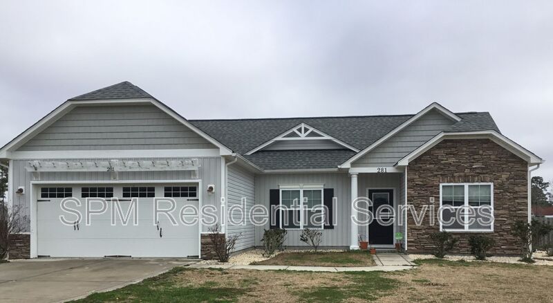 Holly Ridge House: 281 Hardison Rd