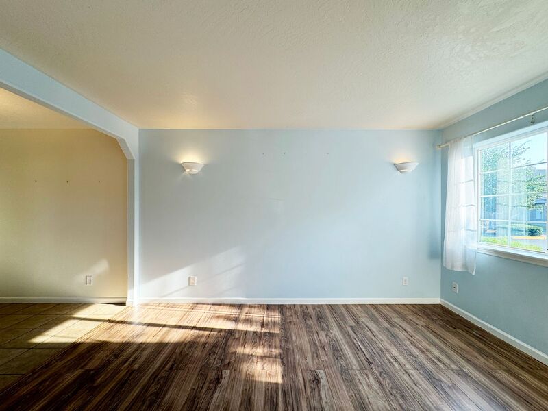 Photo 6 of rental home at 3697 Westleigh Street