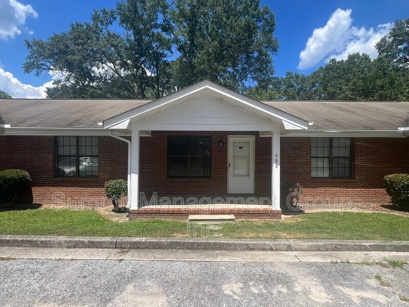 Conyers Condo: Locust Drive - 986
