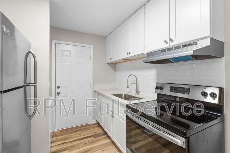 Nashville Condo: 895 W Sharpe Avenue