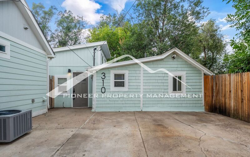 Colorado Springs House: 310 W St Vrain St