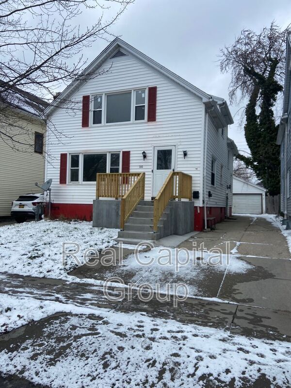 Tonawanda Condo: 180 Euclid Ave