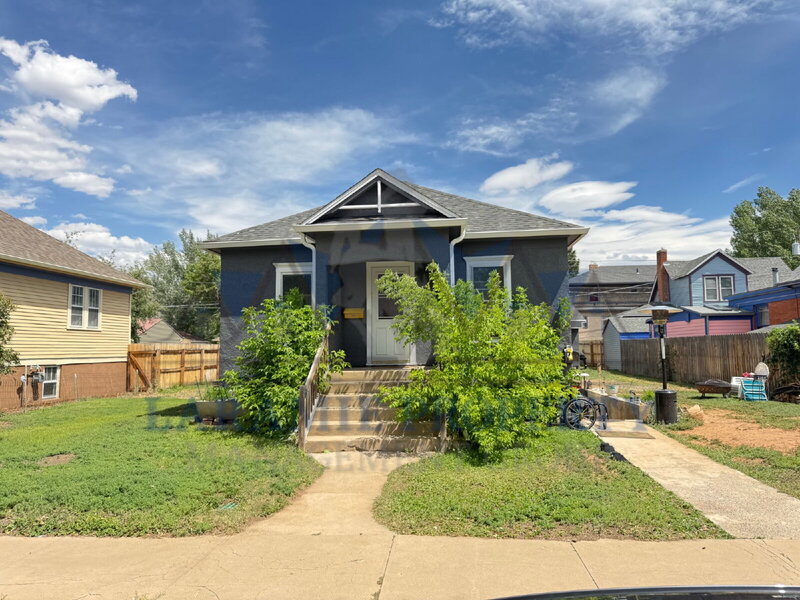 Laramie Condo: 413 S 6th St