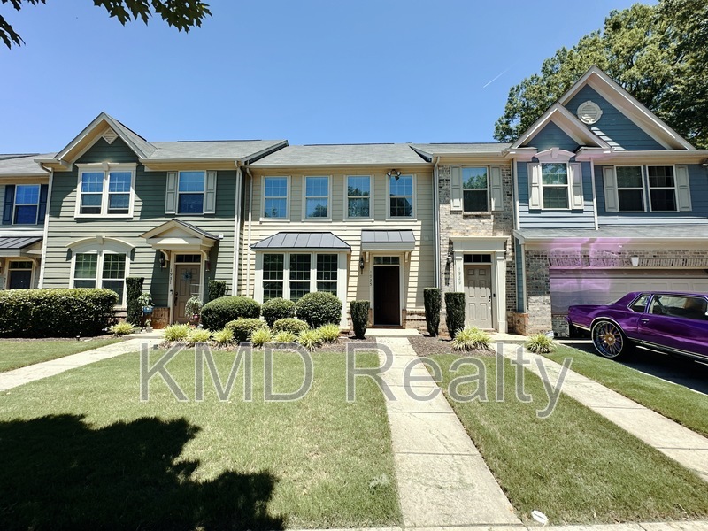 Charlotte Townhome: 1935 Fleetwood Drive