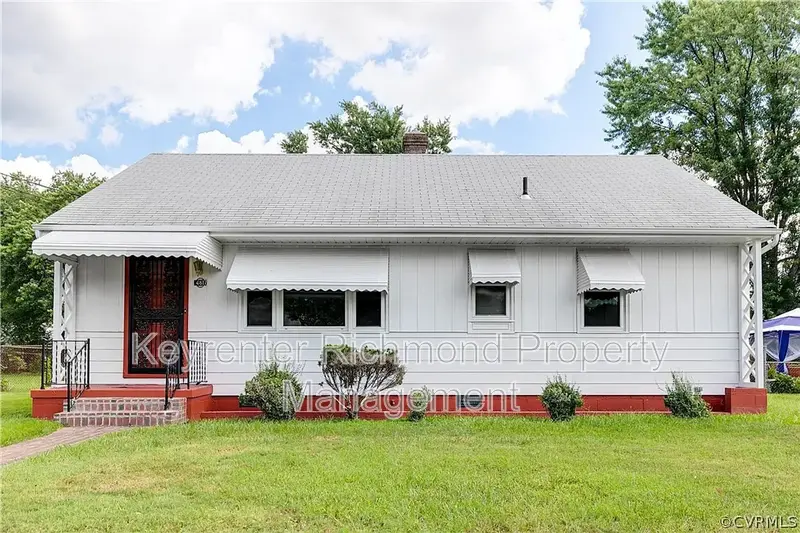 Henrico House: 4817 Sydclay Drive