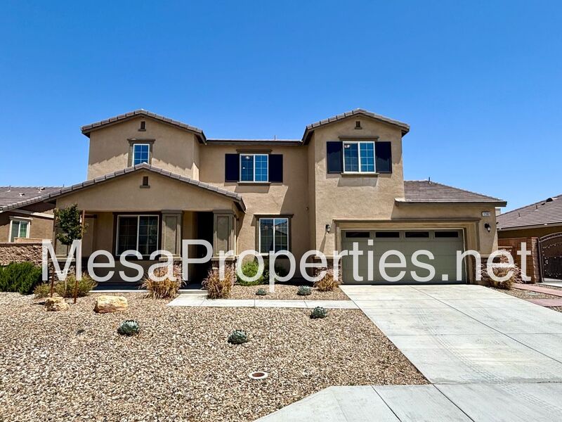 Victorville House: 12302 Del Sur St