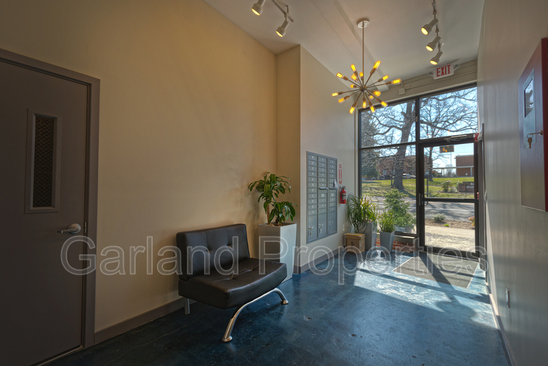 Roanoke Condo: 631 Campbell Ave