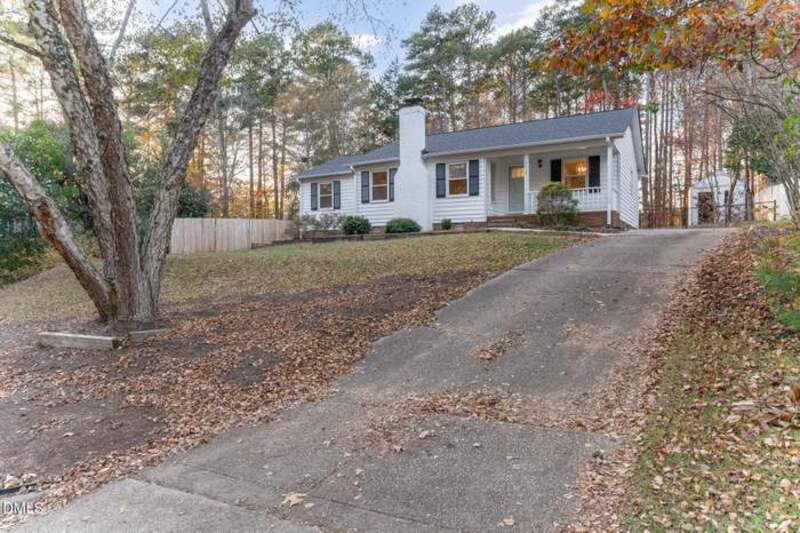 Raleigh House: 7717 Cart Track Trail