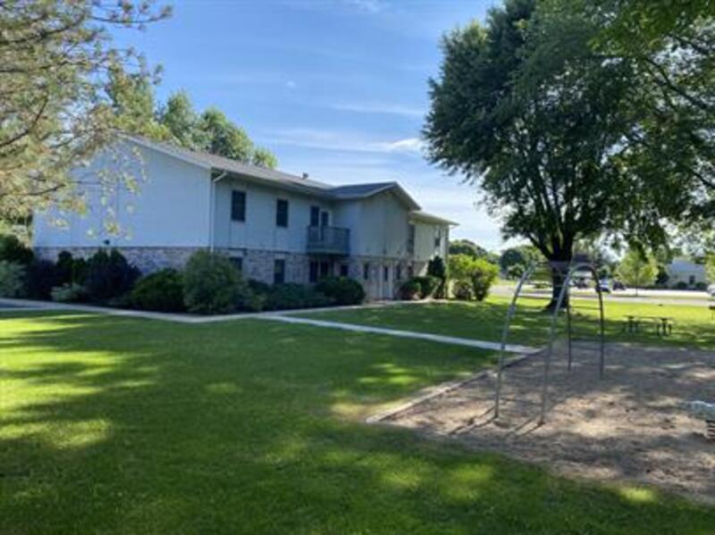 Oconto Condo: 120/130 Memorial Drive - C