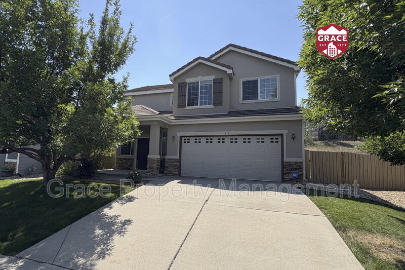 Superior House: 910 Humboldt Way
