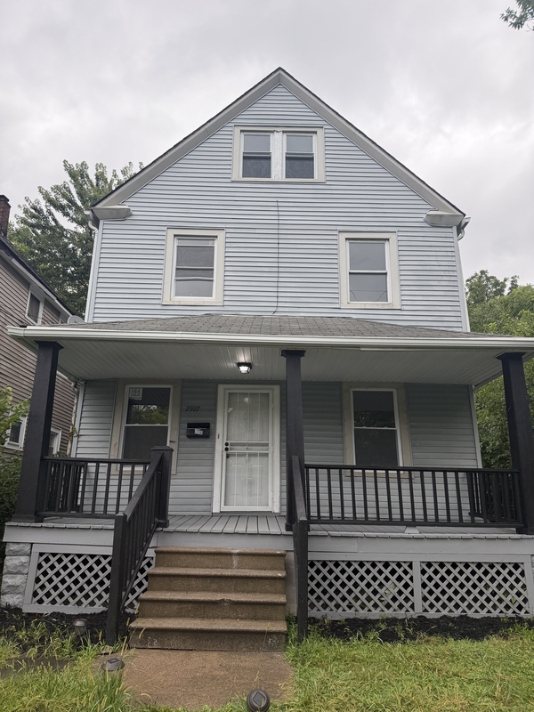Cleveland House: 2927 East 115th Street