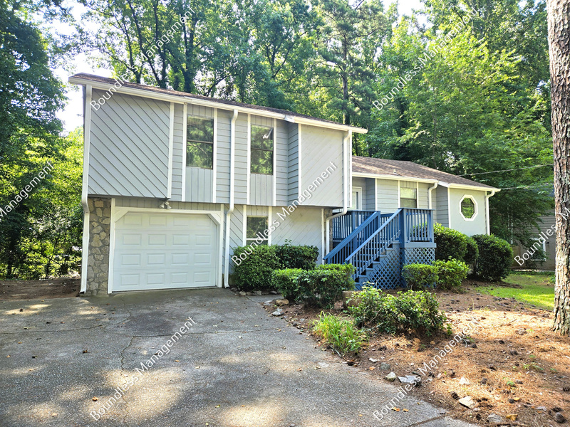 Douglasville House: 3172 Carmel Dr