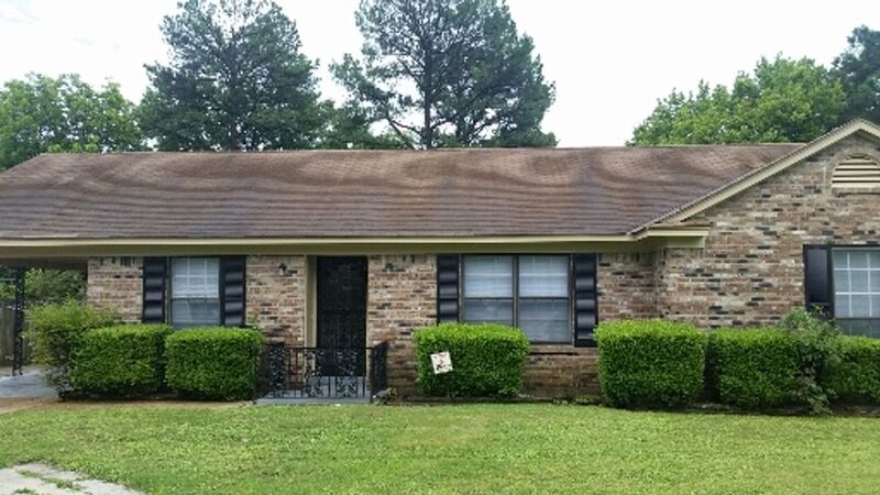 Memphis House: 4325 Bayberry Dr