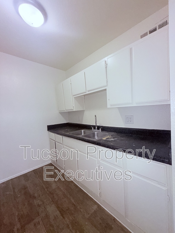 Tucson Condo: 319 East Mohave Road - 207