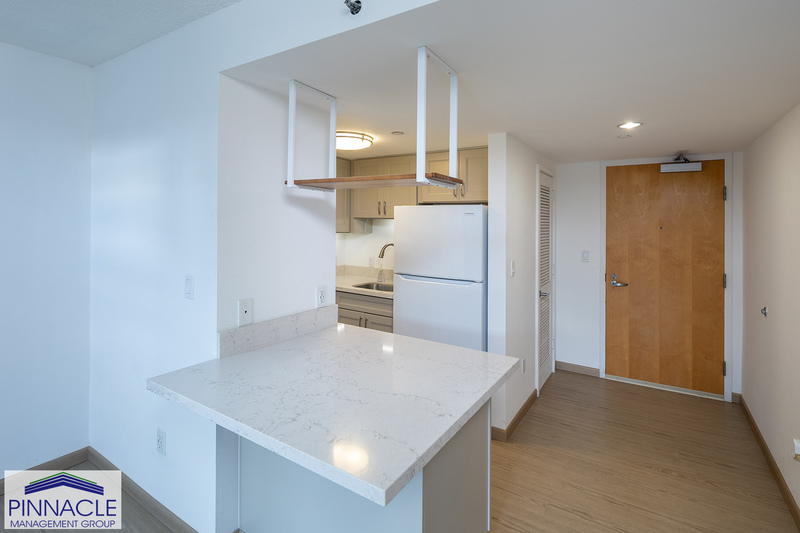 Honolulu Condo: 545 Queen St #622