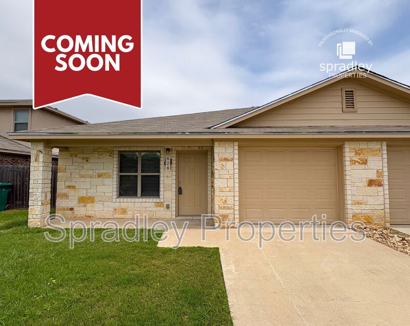 Belton Condo: 749 Laila Ln