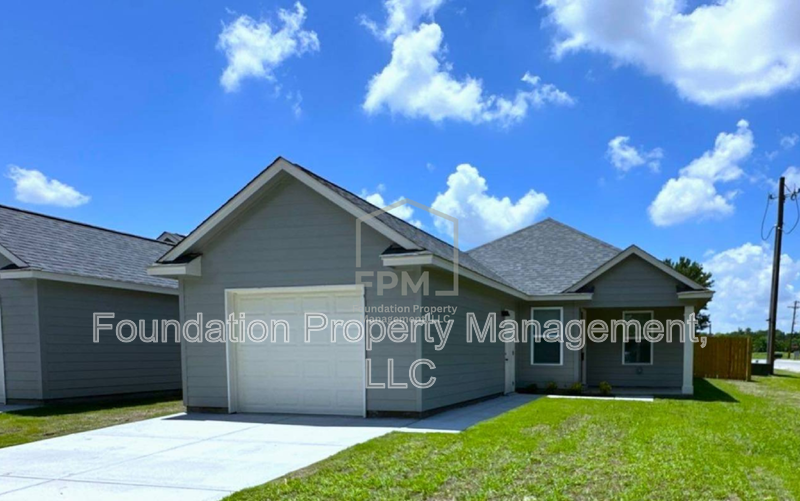 West Memphis House: 2912 Beatty Street
