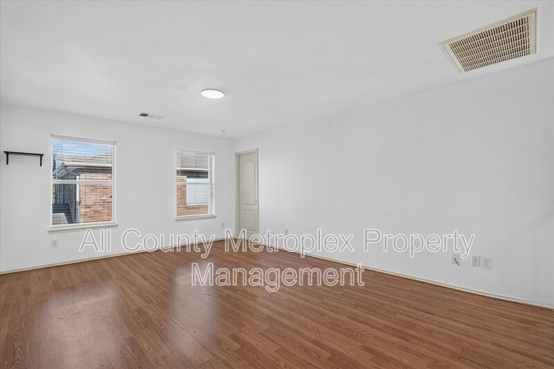 Main Rental Photo 7
