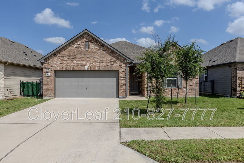 Austin House: 8111 Knoxville Trl