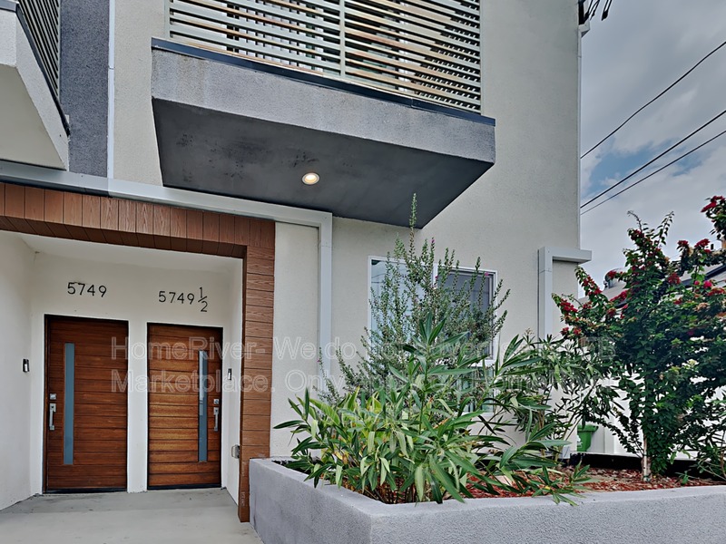 North Hollywood House: 5749.5 Klump Ave