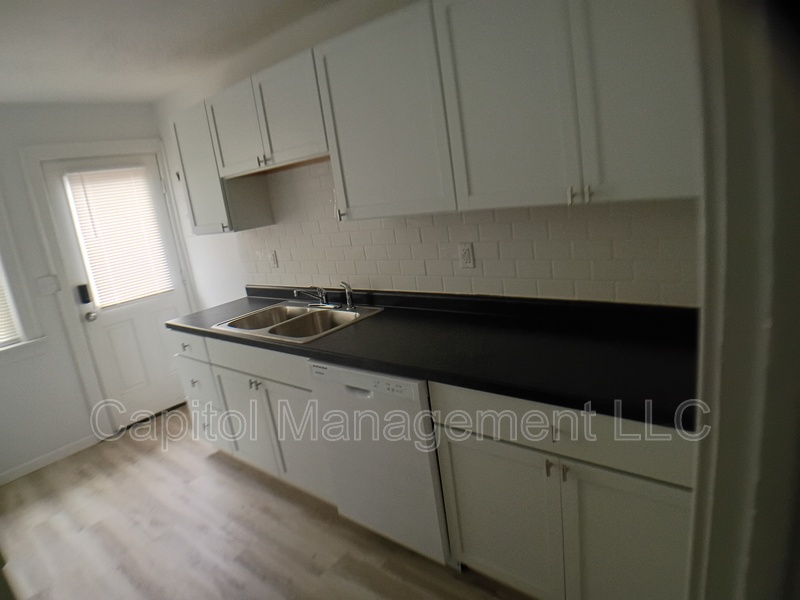 Lansing Condo: 316 West Saginaw Street
