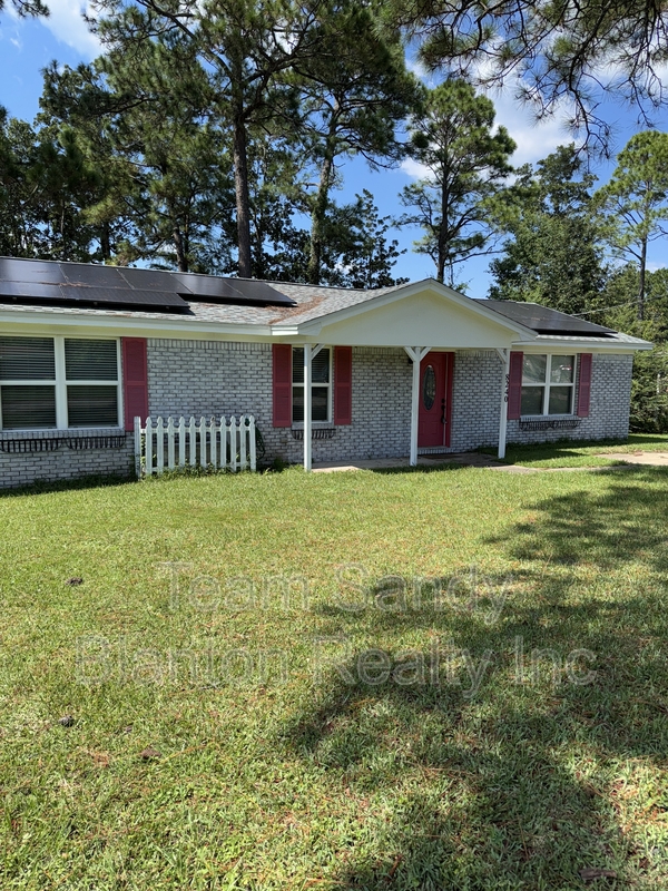 Pensacola House: 8240 Tempest Drive
