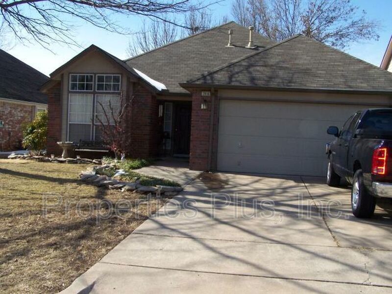 Tulsa House: 7916 S 77th E Ave