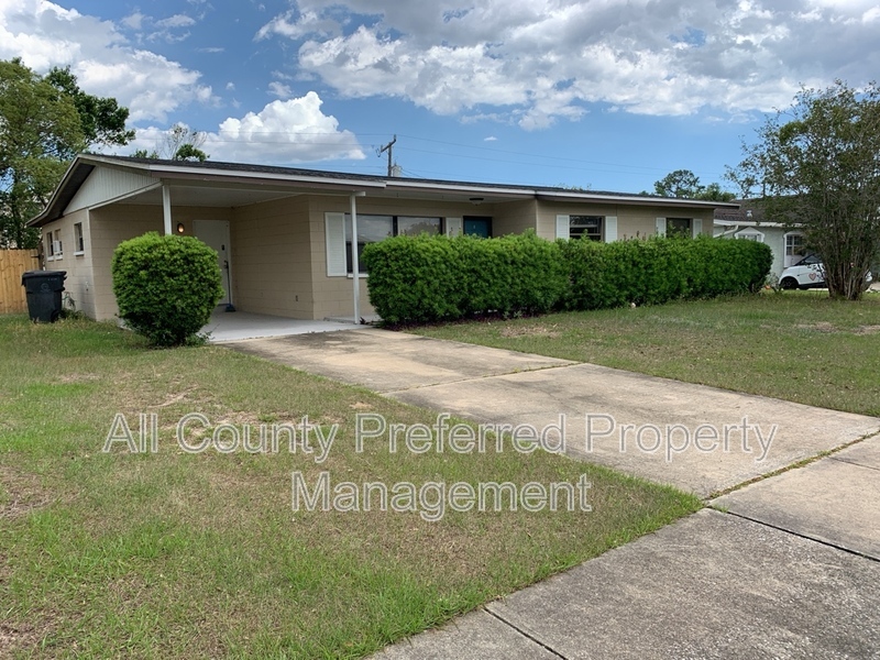 Titusville House: 5095 Melissa Drive