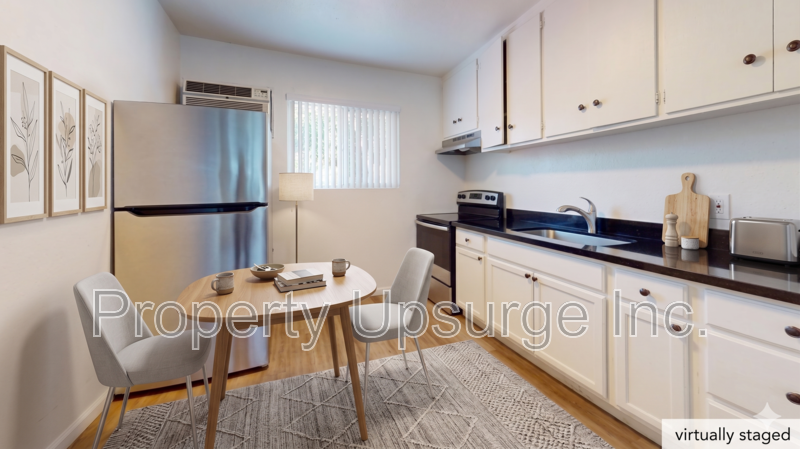 Oroville Apartment: 1558 Bridge St