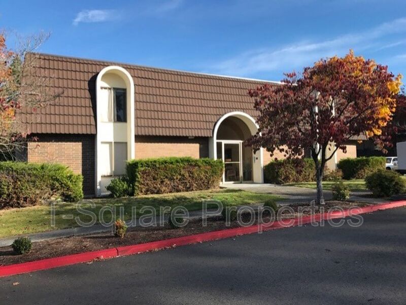 Kirkland House: 11208 NE 68th Street