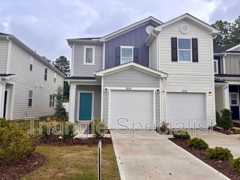 Wake Forest House: 10514 Brookside Reserve Road