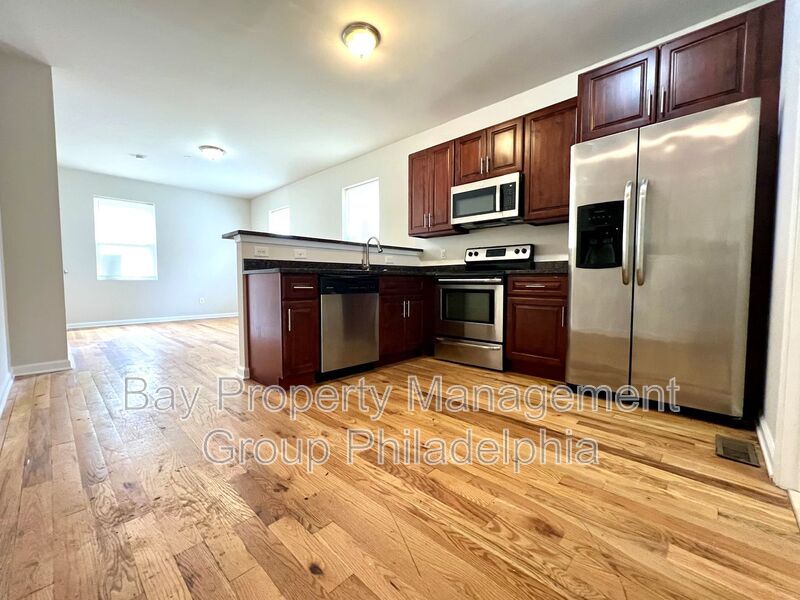 Philadelphia Condo: 2106 N 17th St