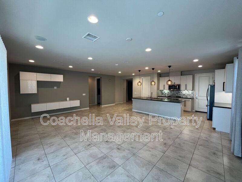 Palm Desert House: 74374 Xavier Court
