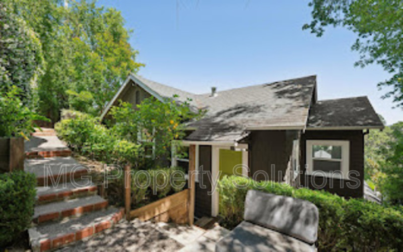 San Anselmo House: 21 Humboldt Avenue