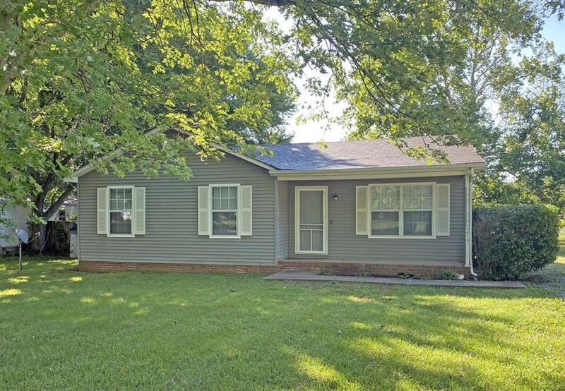 Oak Grove House: 217 New Gritton Ave