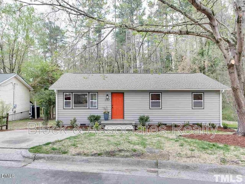Durham House: 2357 Huron Street