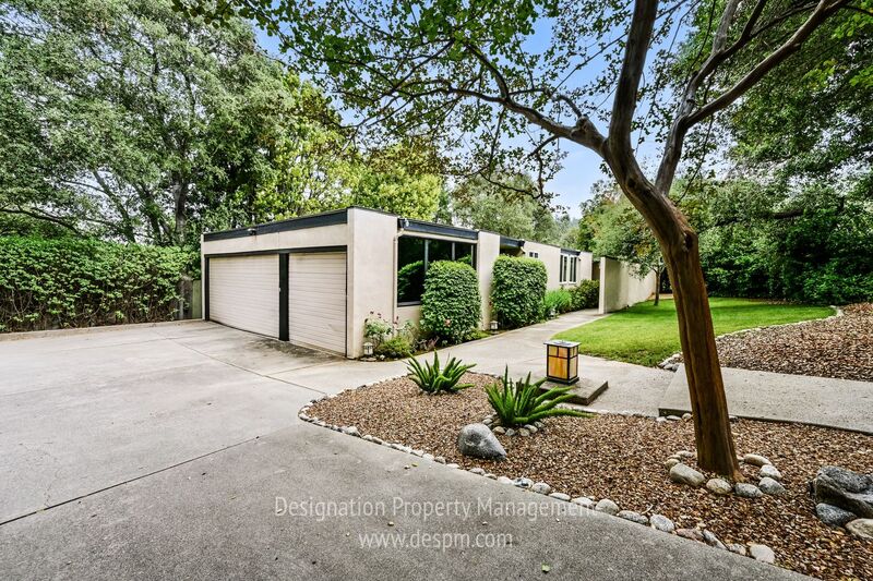La Canada House: 4120 Dover Rd.