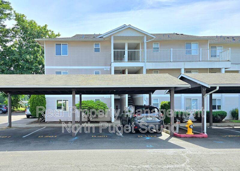 Marysville Condo: 11811 State Ave