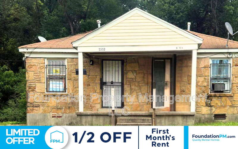Memphis House: 2332 East Warren Street