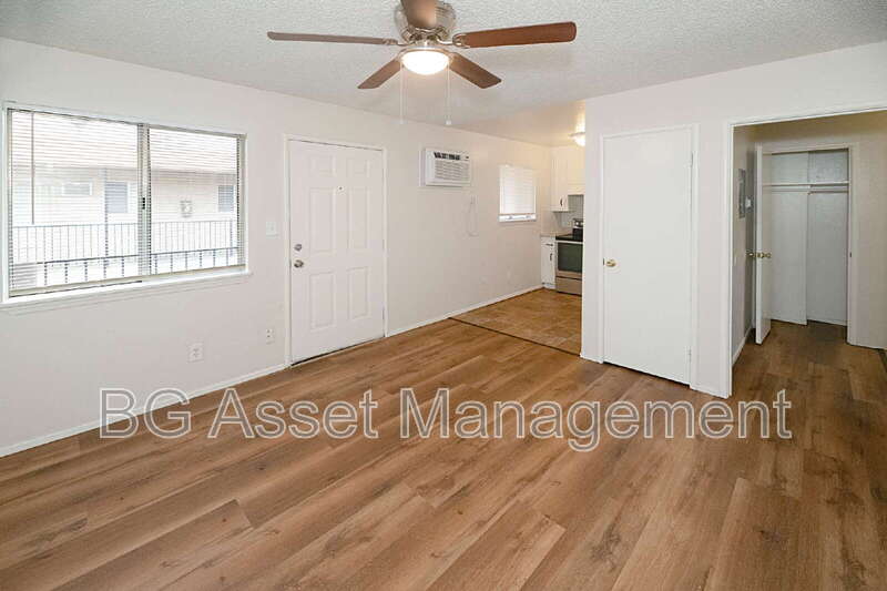 Sacramento Condo: 1928 Ethan Way