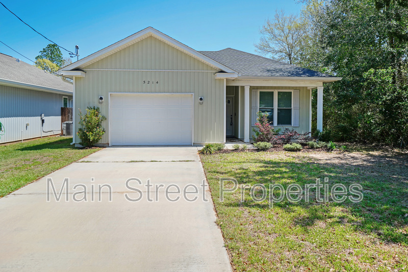 Pensacola House: 5214 Arrowhead Road