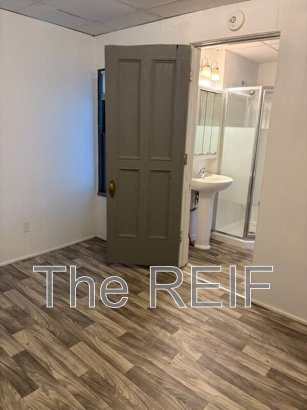 Lansing Condo: 1025 North Washington Avenue