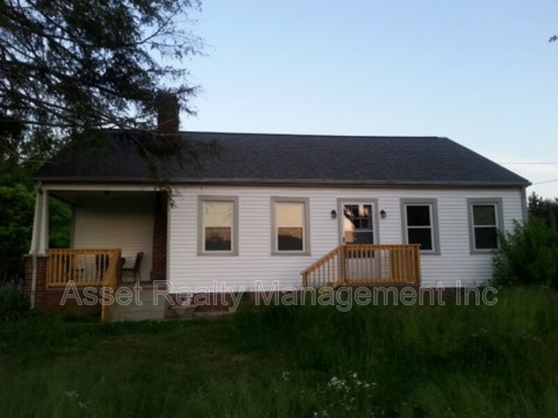 Knoxville House: 1208 Tipton Station Rd