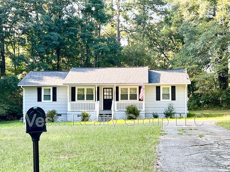 Griffin House: 207 Custer Circle