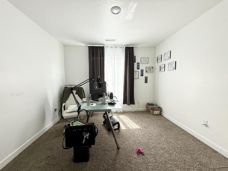 Main Rental Photo 12