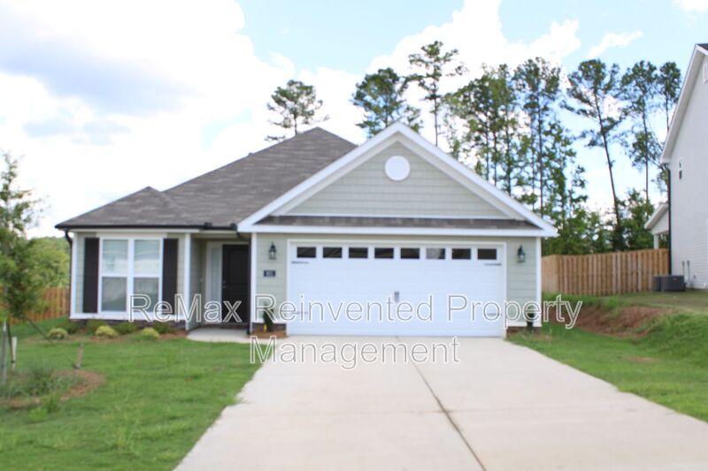 Grovetown House: 921 Holbrook Dr