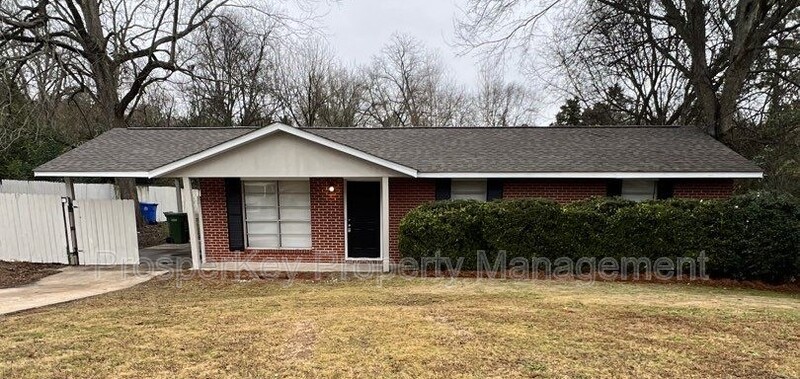 Columbus House: 947 Belvedere Dr