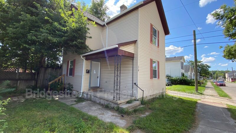 Dayton House: 14 Nassau St