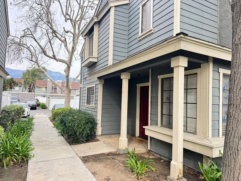 Rancho Cucamonga Condo: 8784 Pine Crest Place