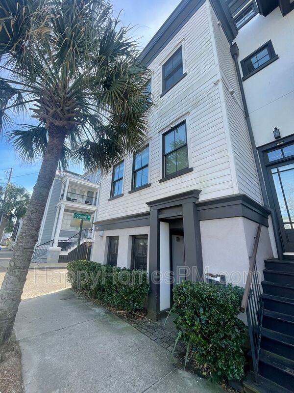 Charleston House: 55A Morris Street